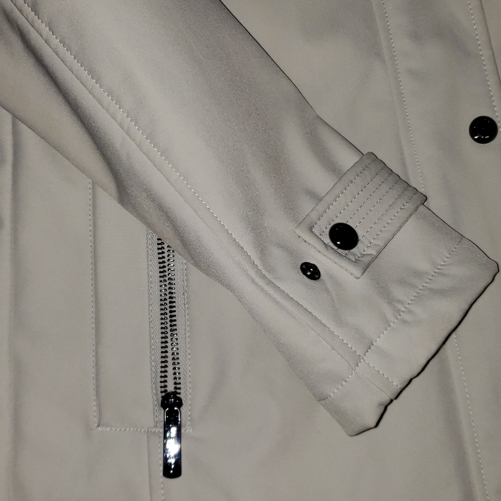 Calvin Klein coat - Picture 3 of 4